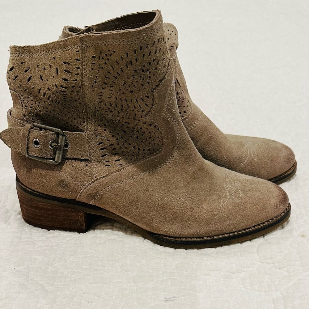 Naughty Monkey Western cut out Distressed Bootie